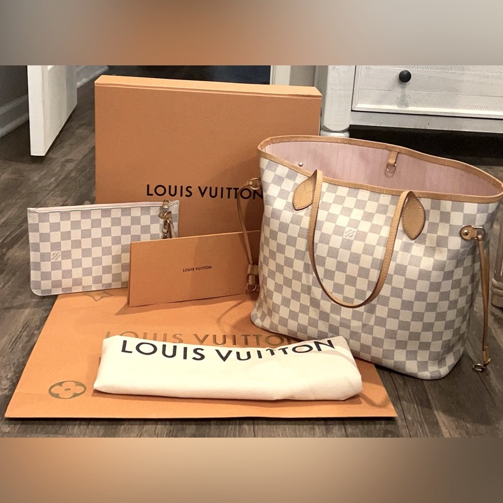 💯 Authentic LV Neverfull MM Damier Azur canvas.  Rose Ballerine interior.
